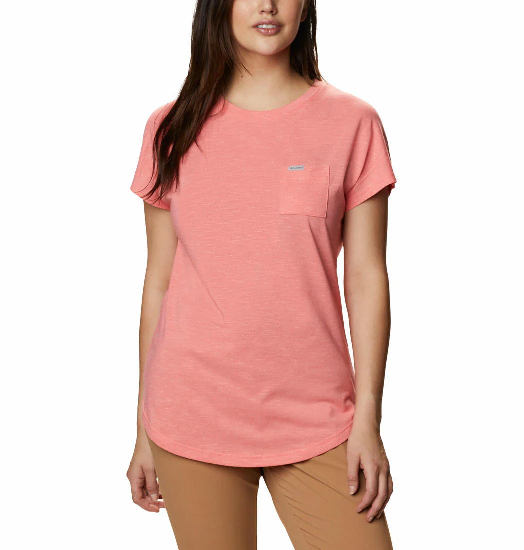 Columbia Women Red Cades Cape Tee